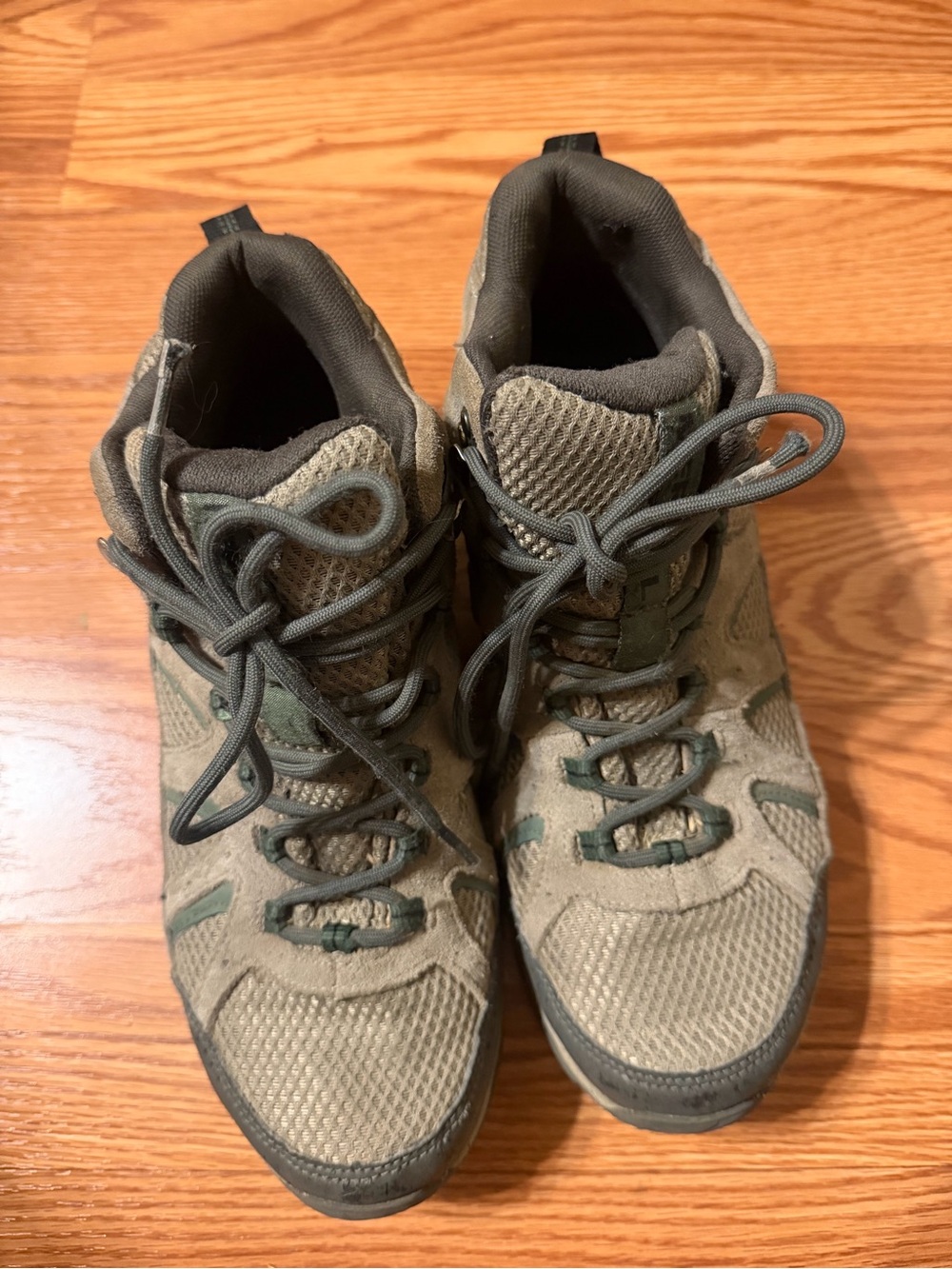 Merrell Oakcreek Mid Waterproof Hiking Boots Men's 8.5 Boulder Gray J035921